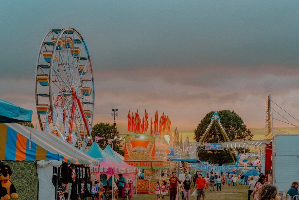 Cum îți faci un buget de festival fără „mah vine extrasul”